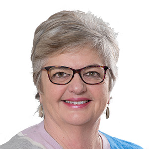 Image of Fiona Storey, Website and Graphic Designer and member of Bucks Fizz, Buckingham's leading business networking group.